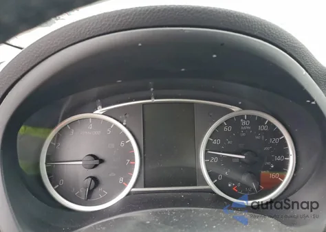 2018 Nissan Sentra S z USA, uszkodzony, nr VIN 3N1AB7AP5JY204953